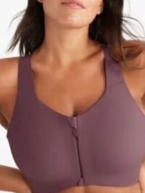 KNIX Catalyst Front Zip Sports Bra
Brand new violet dusk 6+ (32-34)
